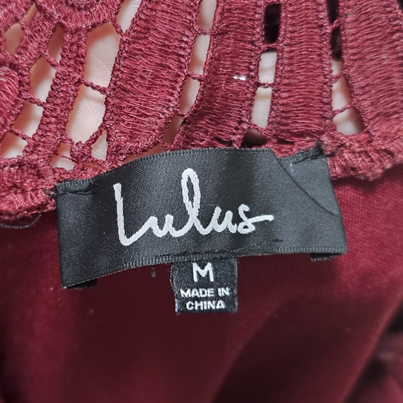 Lulu's Burgundy midi dress puff sleeves - Picture 7 of 7